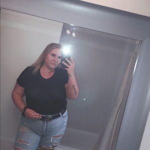 Meet your Posher, Alexis